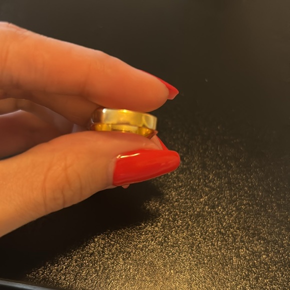 Gilbert Smiley Signet Ring - Picture 5 of 5